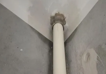 扎鲁特卫生间测漏水之渗水防护